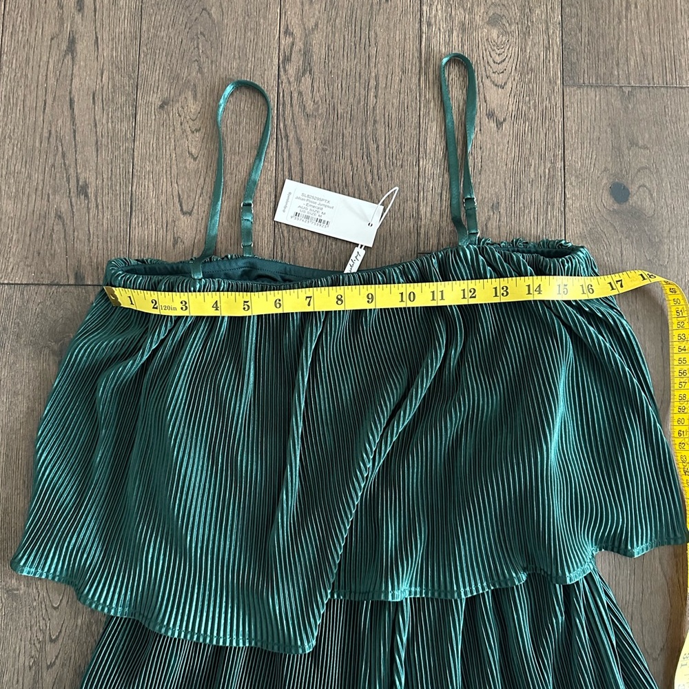 Petal & Pup Jillian Plisse Jumpsuit - Picture 5 of 8